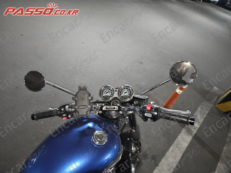 Triumph Bonneville T120 - фото 3