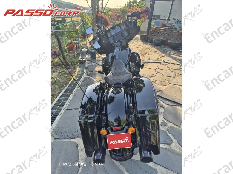 Harley-Davidson Flhxs Street Glide Special - фото 2