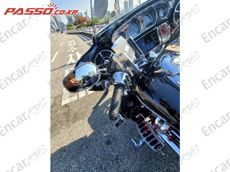 Harley-Davidson Ultra Limited - фото 3