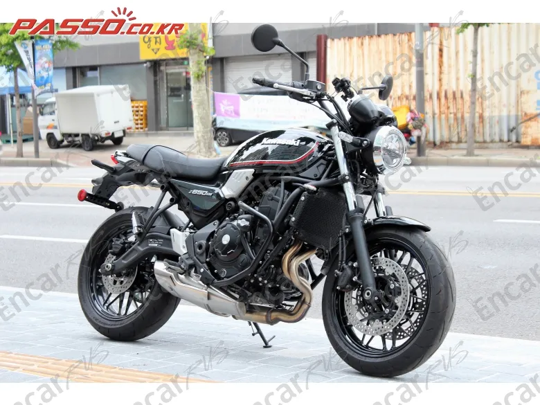 Kawasaki Z 650 Rs Abs - фото 0