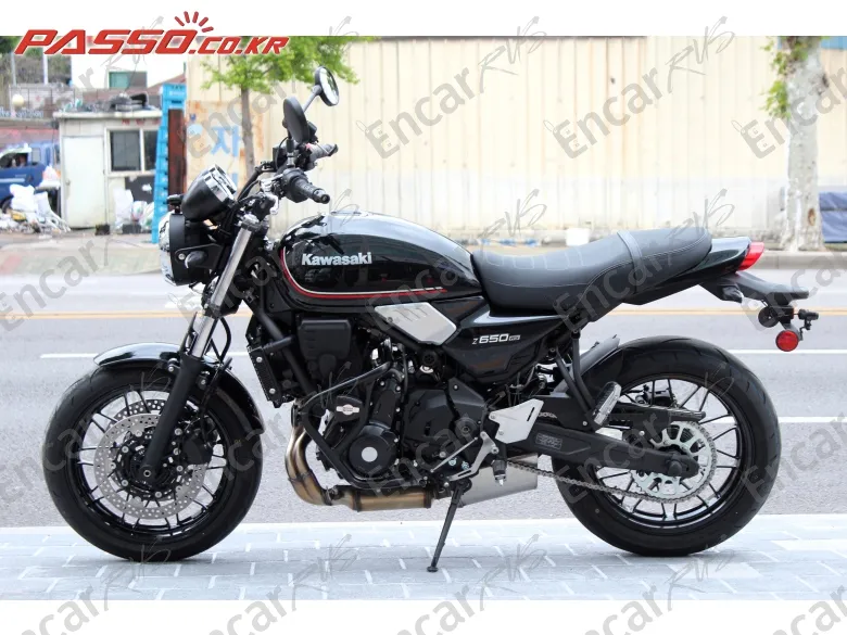 Kawasaki Z 650 Rs Abs - фото 2