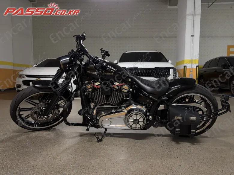 Harley-Davidson Breakout 114 - фото 1
