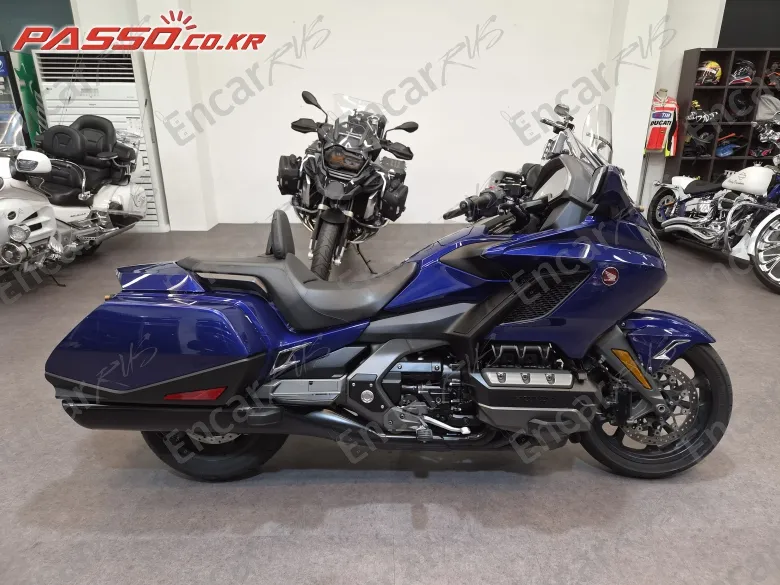 Honda Goldwing Tour Mt - фото 0