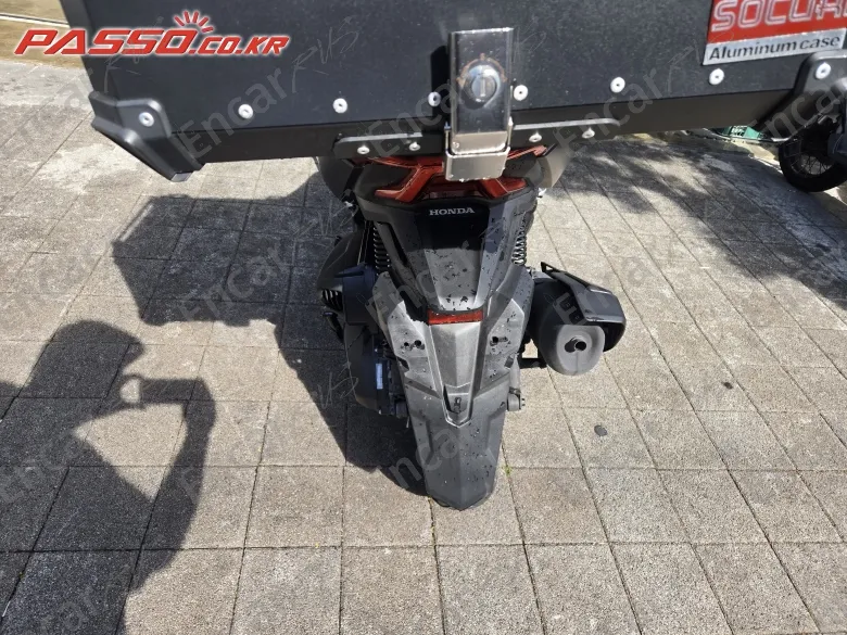 Honda Forza 350 - фото 2