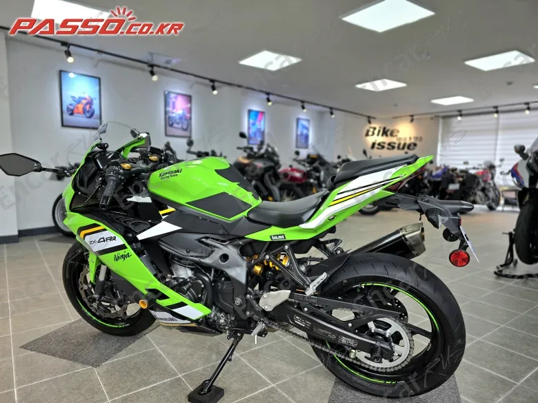 Kawasaki Zx 400 R - фото 5