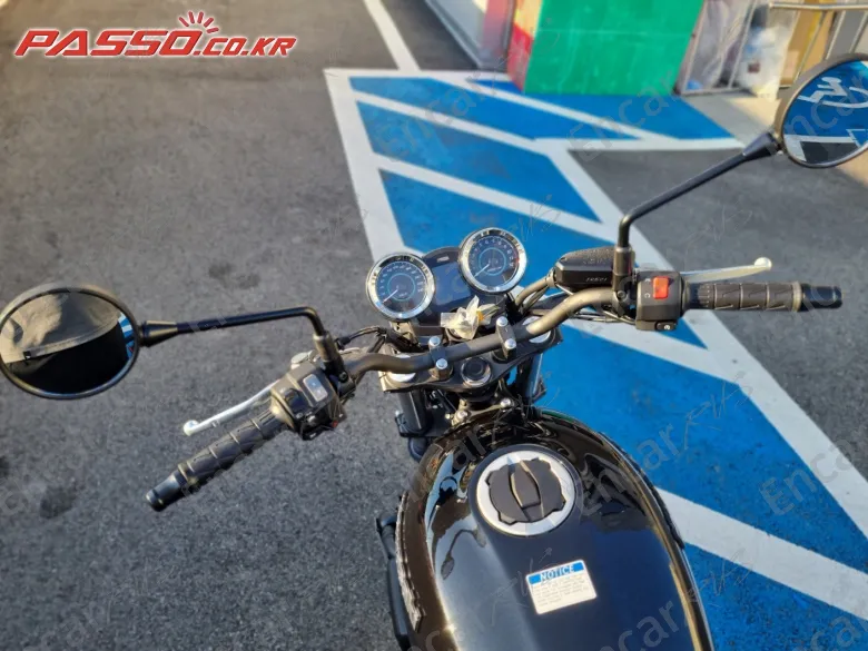 Kawasaki Z 650 Rs Abs - фото 3