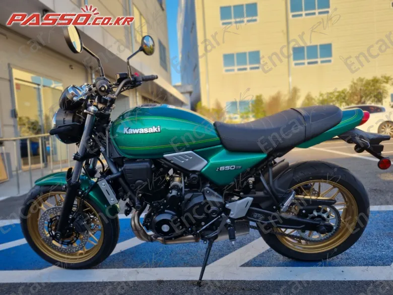 Kawasaki Z 650 Rs Abs - фото 1