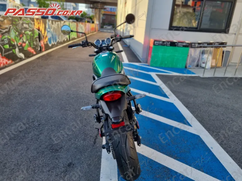 Kawasaki Z 650 Rs Abs - фото 2