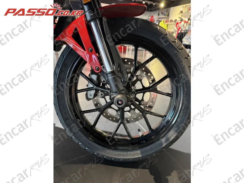 Ducati Scrambler Icon - фото 5