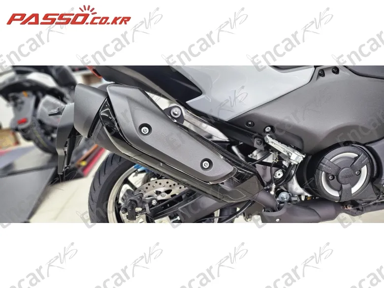 Yamaha T Max 560 - фото 6