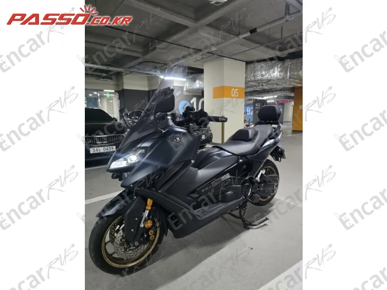 Yamaha T Max 560 - фото 1