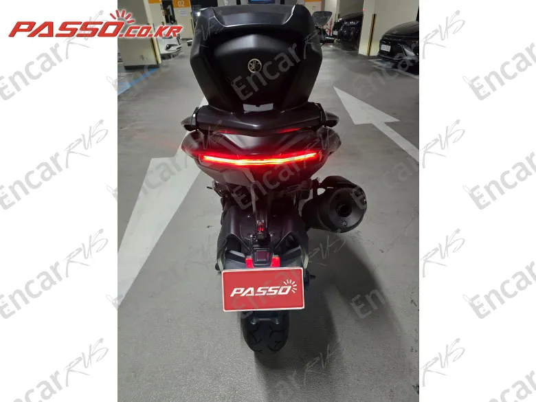 Yamaha T Max 560 - фото 2
