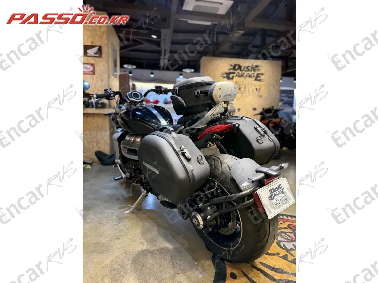 Triumph Rocket Ⅲ Gt - фото 5