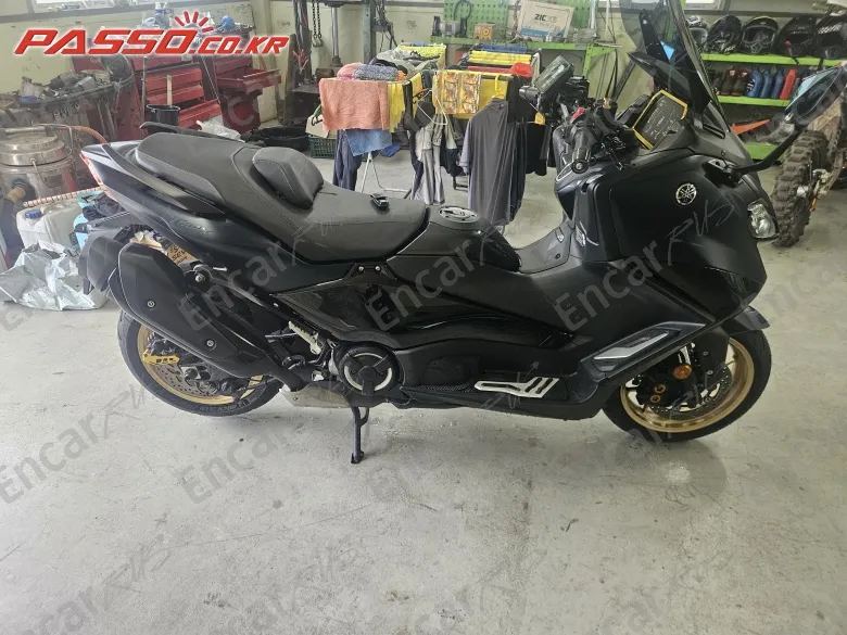 Yamaha T Max 560 - фото 0