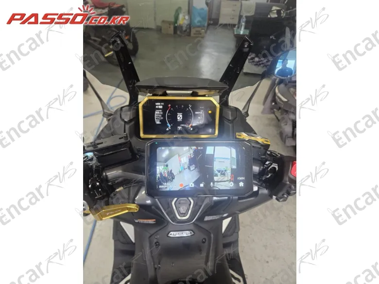Yamaha T Max 560 - фото 3