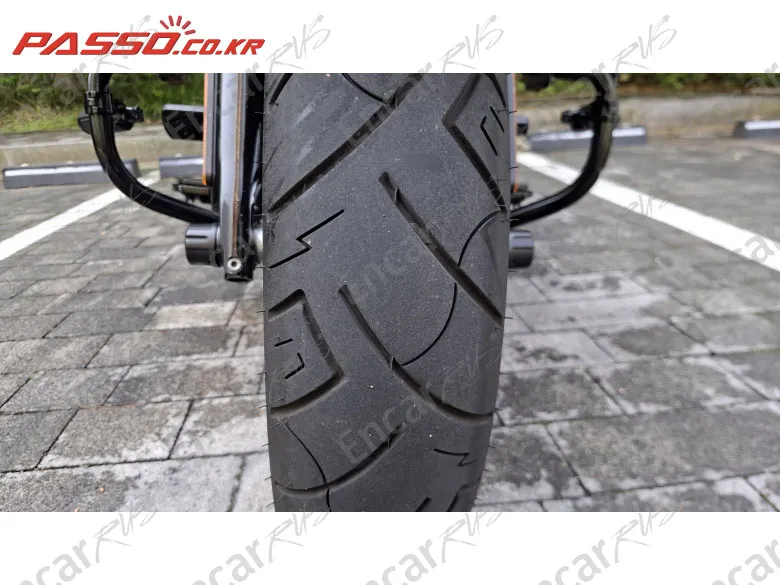 HARLEY-DAVIDSON FLSTC - фото 5