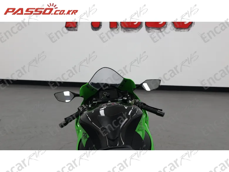 Kawasaki Zx 10 R - фото 3
