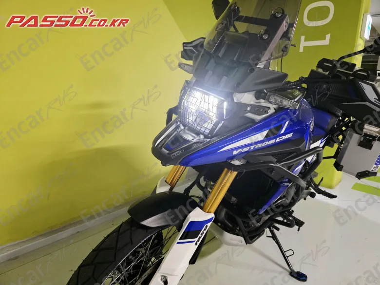 Suzuki V Strom 1050 De - фото 1