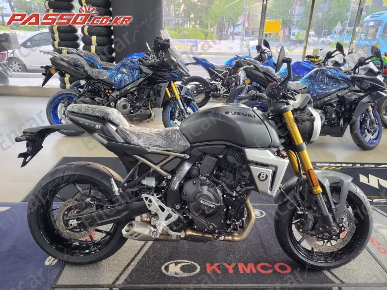 Suzuki Gsx 8 T - фото 0