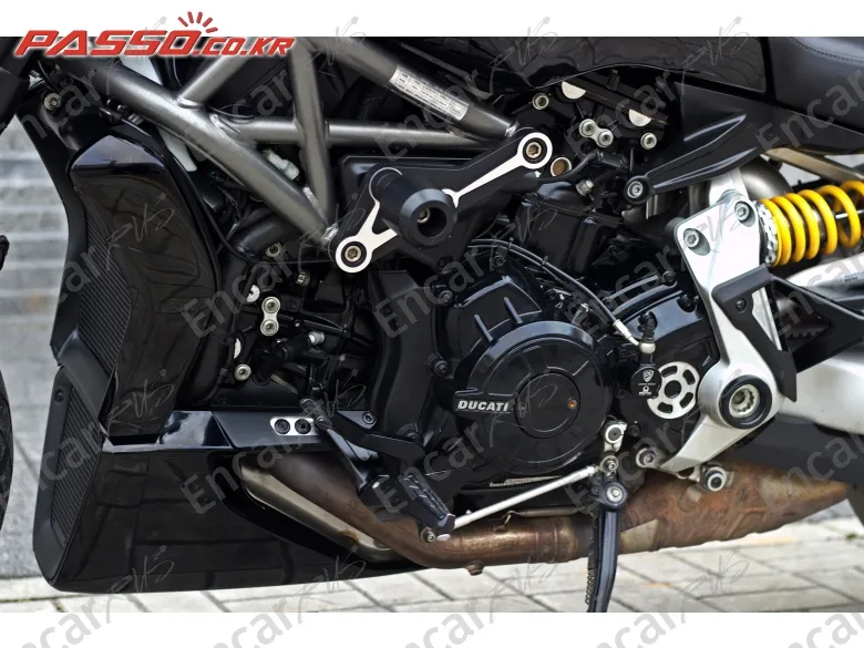 Ducati X Diavel S - фото 4