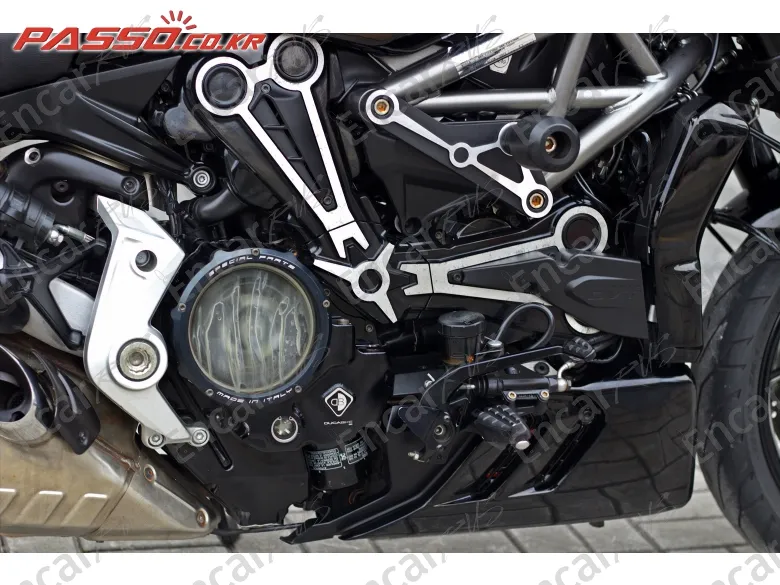 Ducati X Diavel S - фото 5