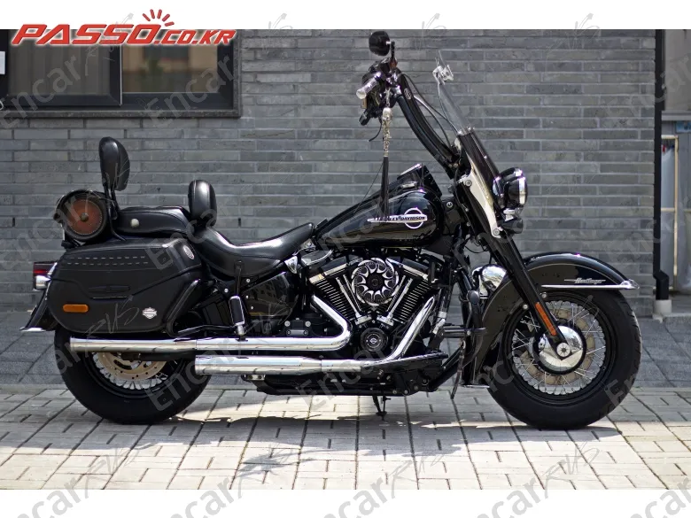 HARLEY-DAVIDSON HERITAGE CLASSIC - фото 0
