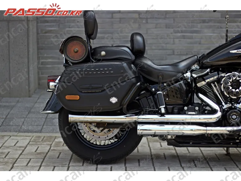 HARLEY-DAVIDSON HERITAGE CLASSIC - фото 6