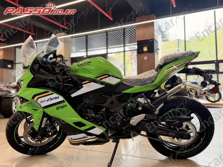 Kawasaki Ninja Zx 4 Rr - фото 1