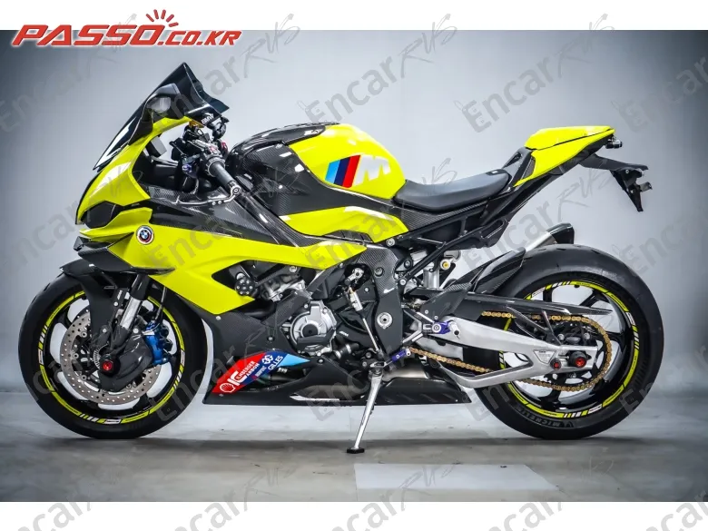BMW M 1000 RR - фото 1