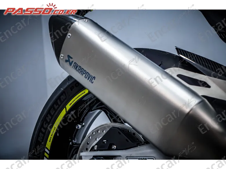 BMW M 1000 RR - фото 6