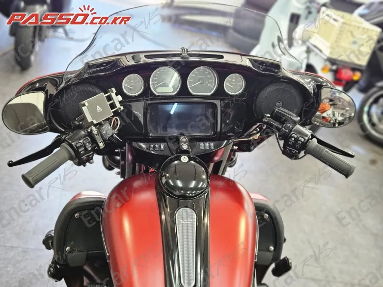 Harley-Davidson Flhxs Street Glide Special - фото 3