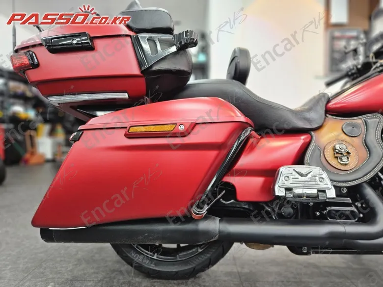Harley-Davidson Flhxs Street Glide Special - фото 6