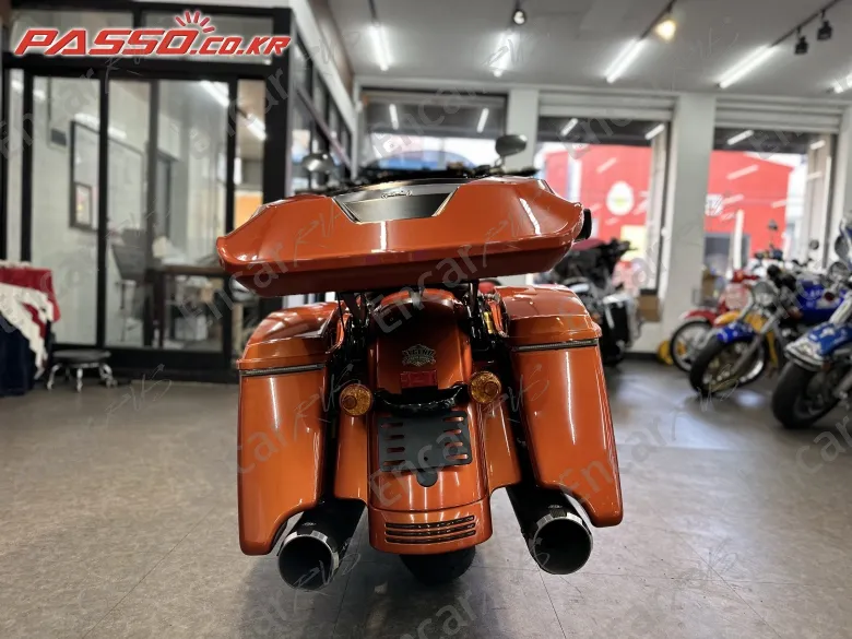 Harley-Davidson Flhxs Street Glide Special - фото 2