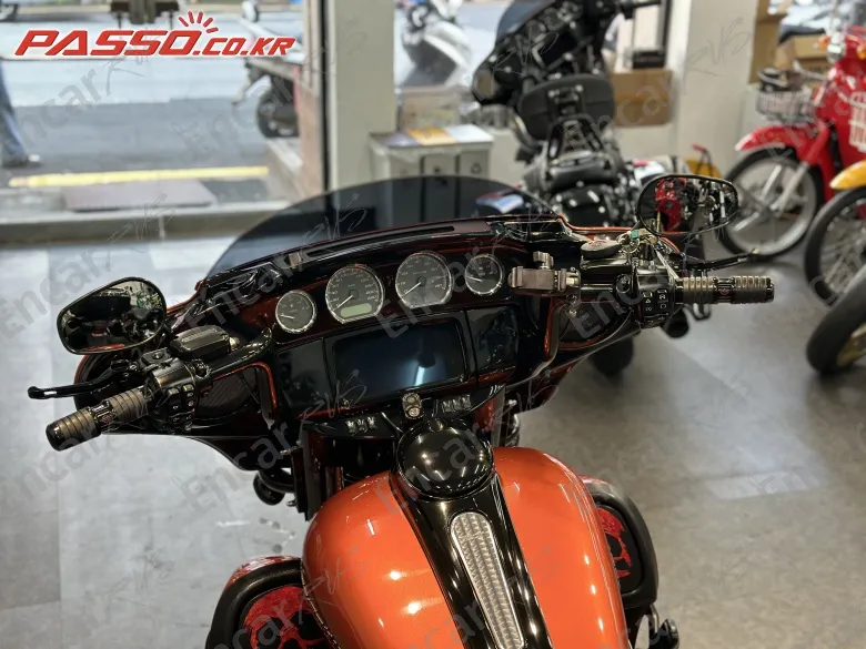 Harley-Davidson Flhxs Street Glide Special - фото 3