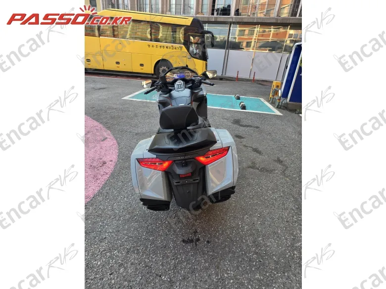 Honda Goldwing Mt - фото 2