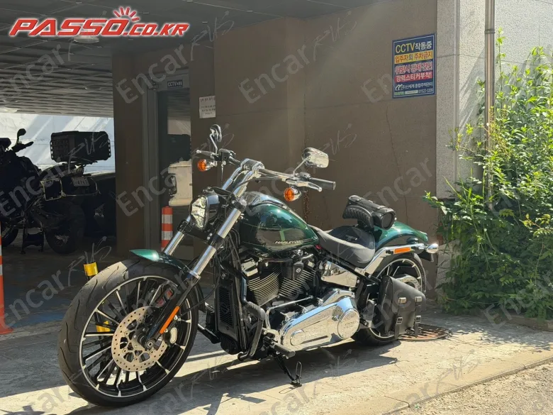 HARLEY-DAVIDSON BREAKOUT 117 - фото 3