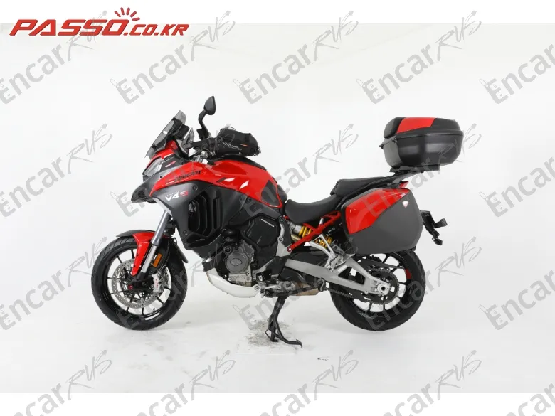 Ducati Multistrada V4 S - фото 1