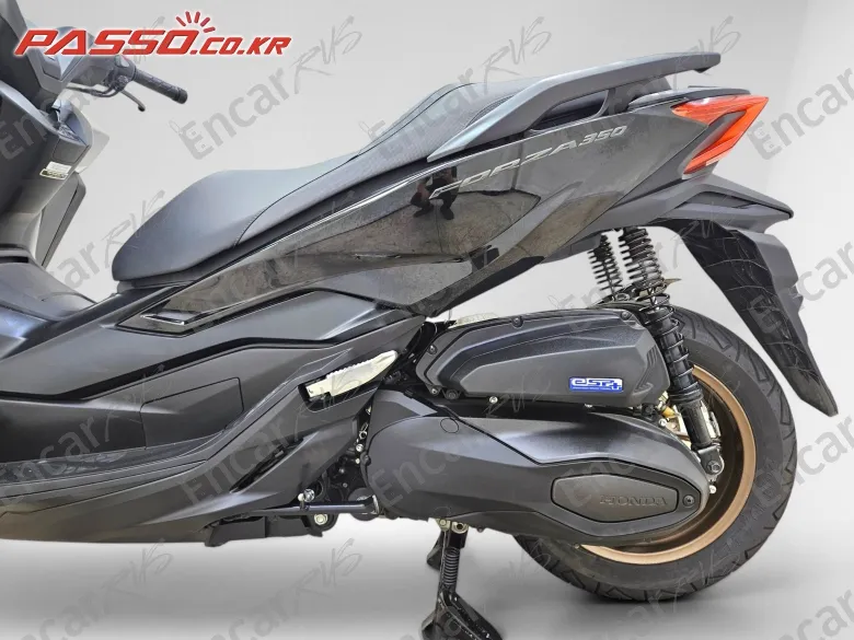 Honda Forza 350 - фото 4