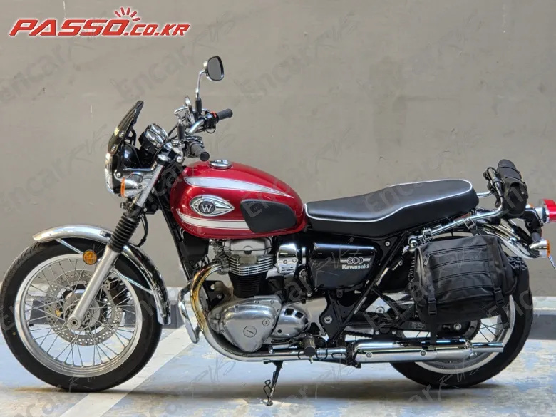Kawasaki W 800 - фото 1