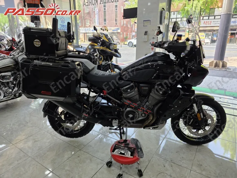 Harley-Davidson Pan America 1250 Special - фото 0