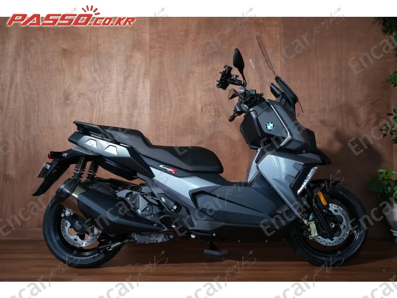 BMW C 400 X - фото 0