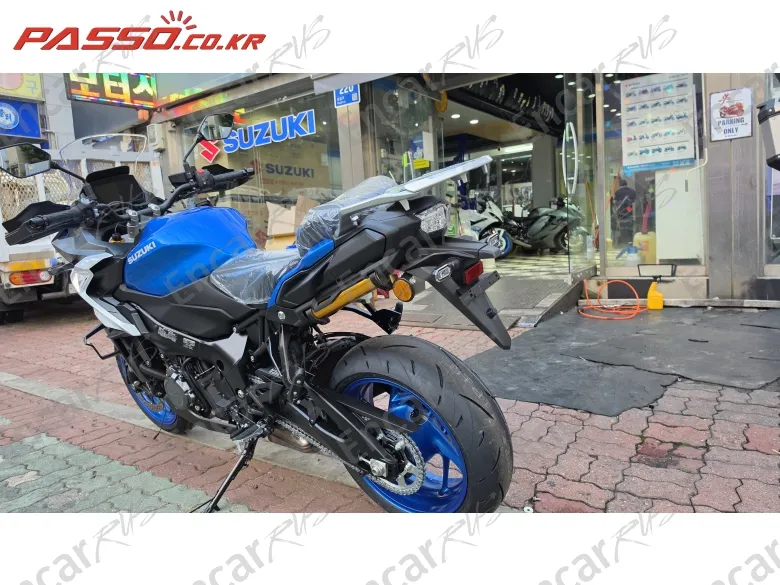SUZUKI GSX S 1000 GX - фото 2