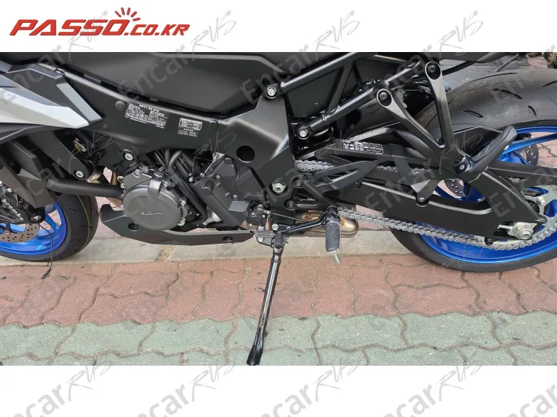 SUZUKI GSX S 1000 GX - фото 4