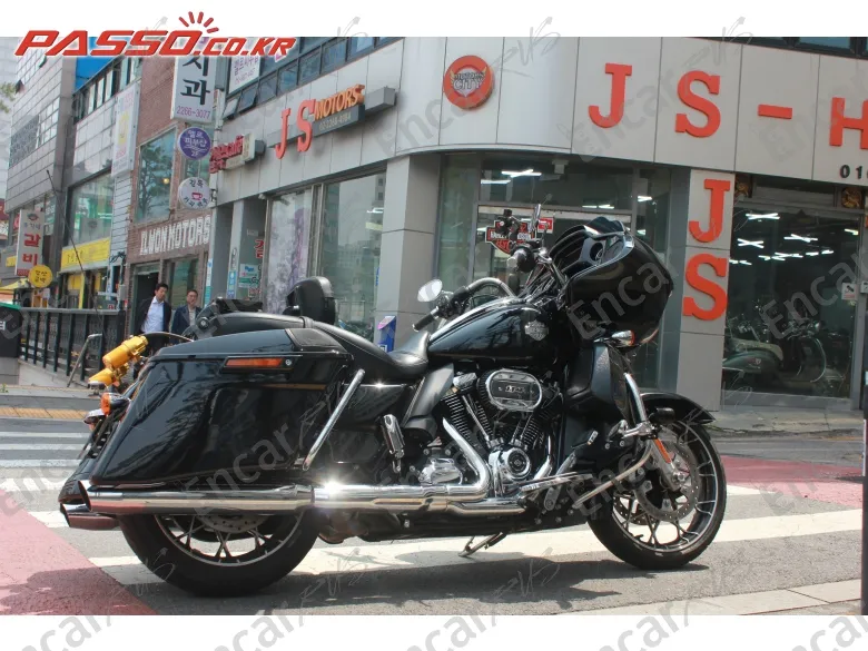 Harley-Davidson Flhx - фото 0
