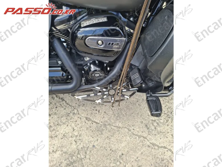 Harley-Davidson Road Glide Special - фото 6