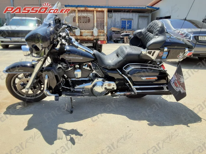 Harley-Davidson Ultra Limited - фото 1