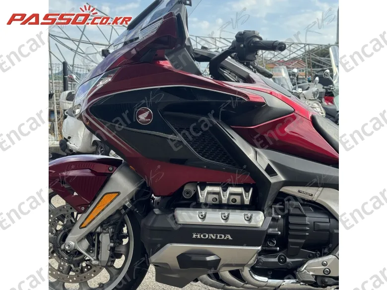 HONDA GOLDWING TOUR DCT AIRBAG - фото 4