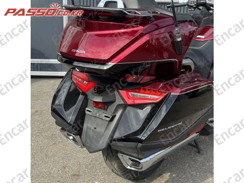 HONDA GOLDWING TOUR DCT AIRBAG - фото 6