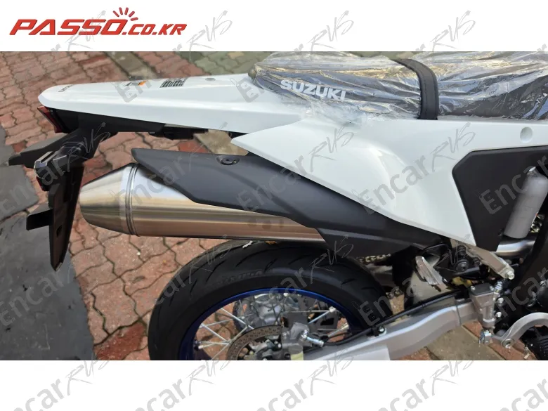 SUZUKI DR Z 4 SM - фото 6