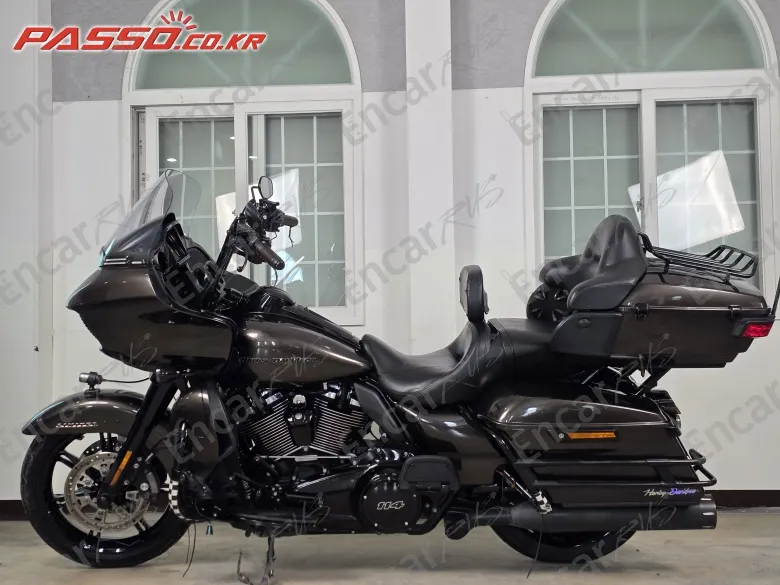 HARLEY-DAVIDSON ROAD GLIDE LIMITED - фото 1